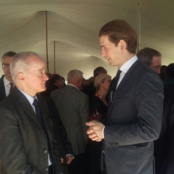KURZ